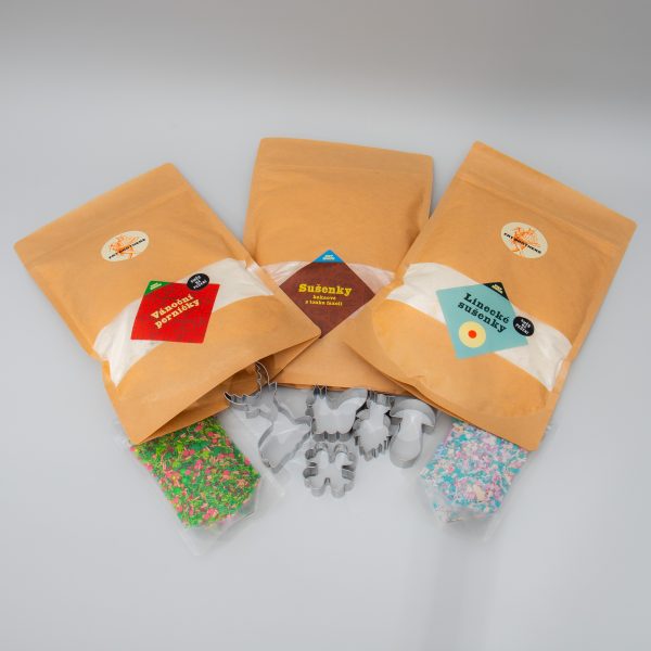 Vánoční sada vykrajujeme s dětmi – pečící směsi, vykrajovátka a posypy